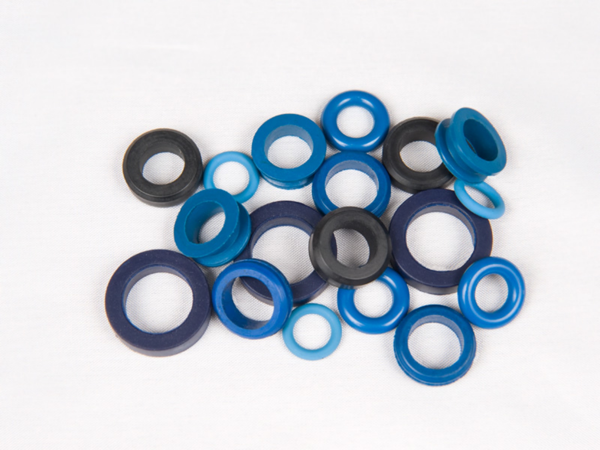 Picture of Universal seal kit for 6 cyl Fuel Injector Clinic injectors w/14mm seals