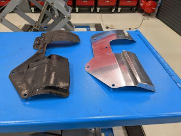 Picture of 3000GT / Stealth / GTO Transmission / Transfer Case Cooling Duct
