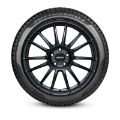Picture of Pirelli Winter Sottozero 3 Tire - 245/45R18 96V