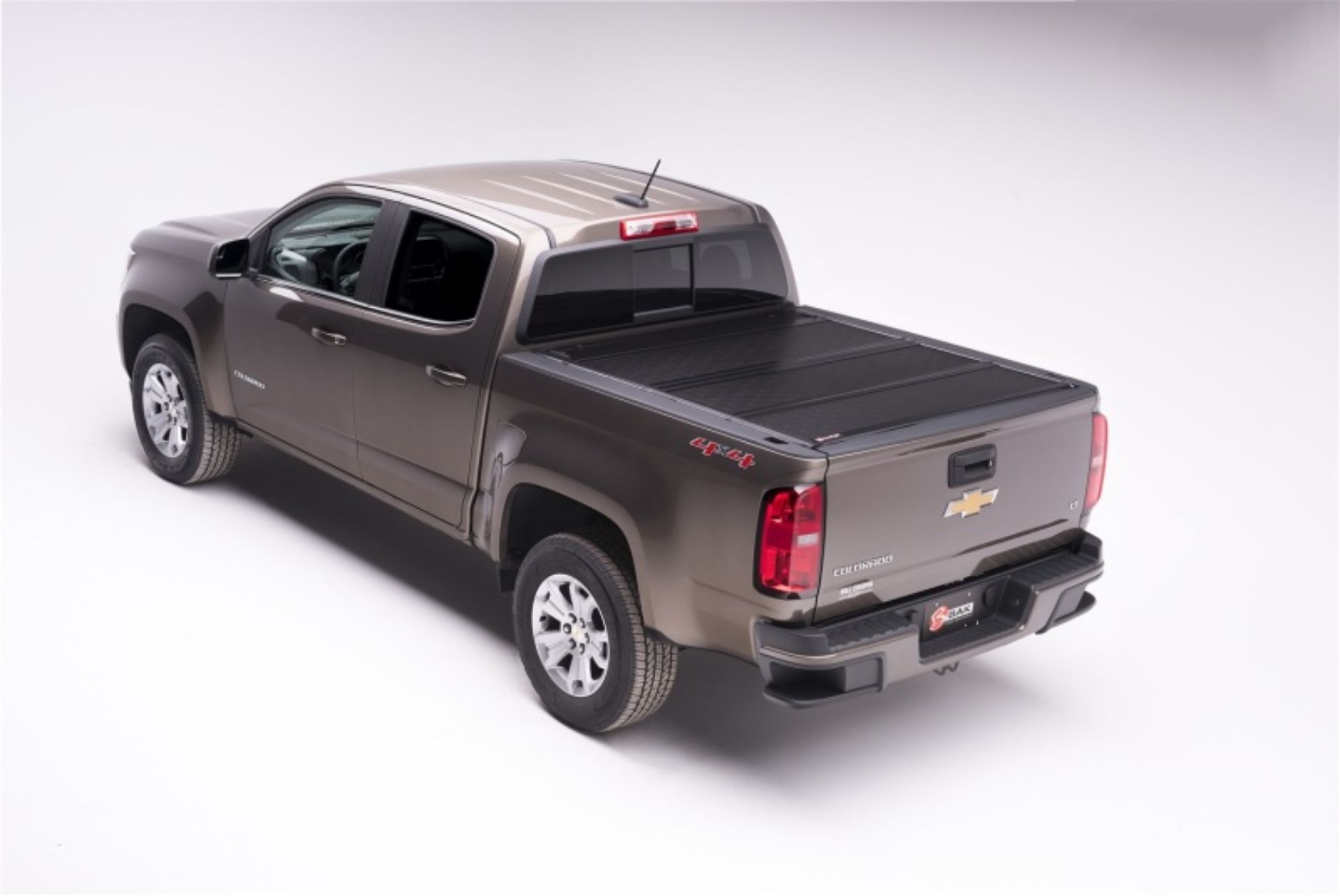 Picture of BAK 2023+ Chevy Colorado Crew Cab 5-2ft Bed BAKFlip G2