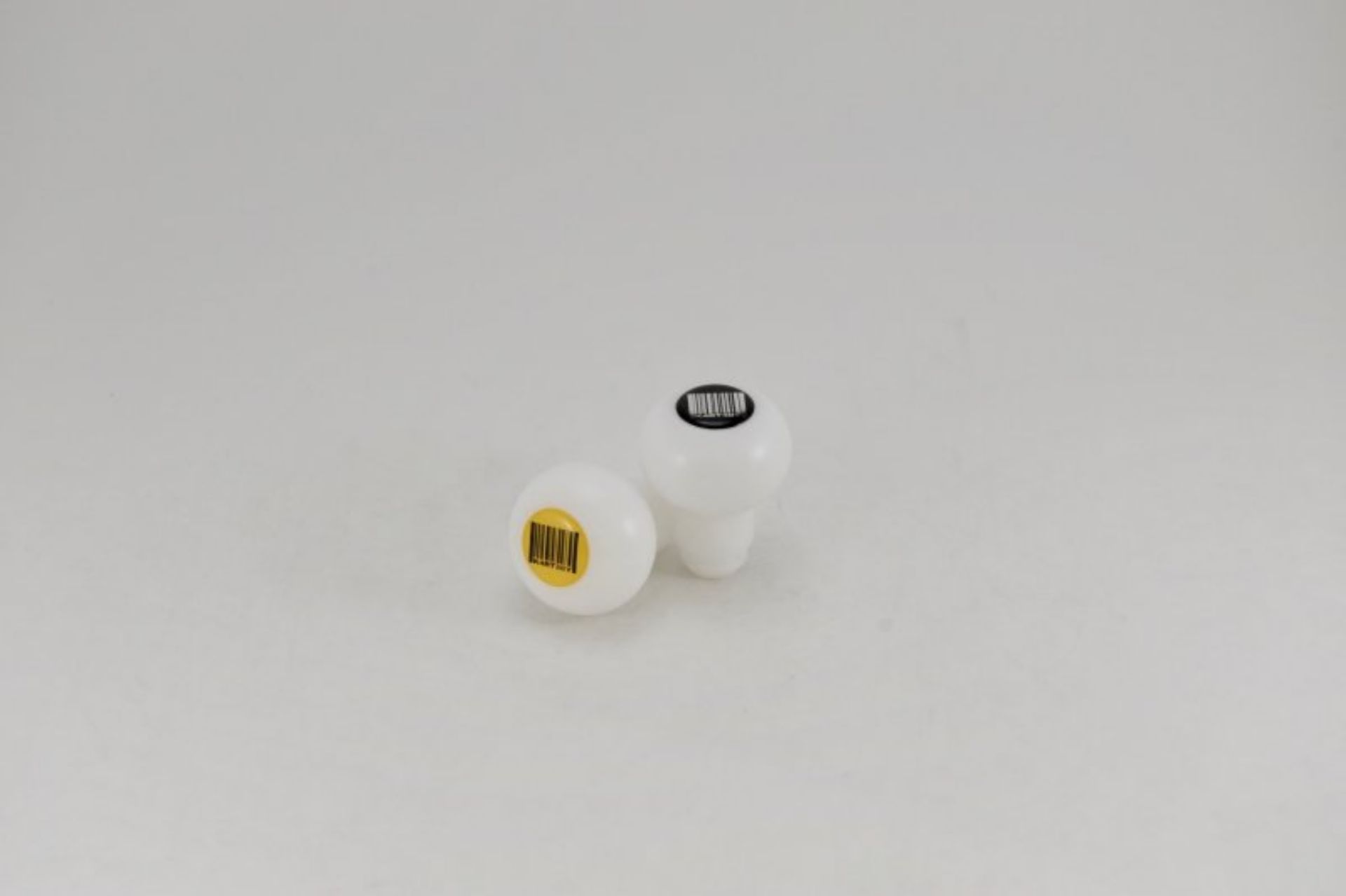 Picture of Kartboy Knuckleball Delrin 5-Speed - White