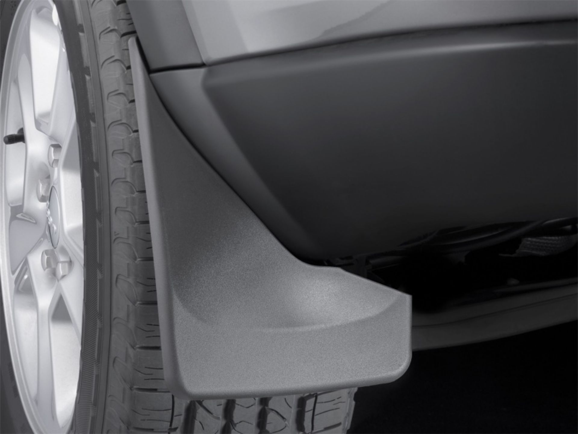 Picture of WeatherTech 2011+ Jeep Grand Cherokee No Drill Mudflaps - Black