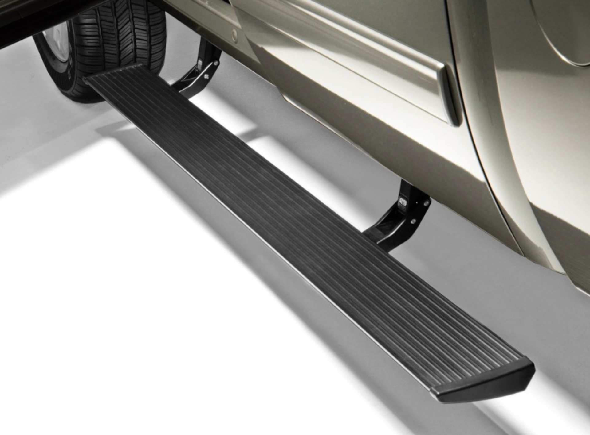 Picture of AMP Research 2007-2014 Chevy Silverado 2500-3500 Extended-Crew PowerStep - Black