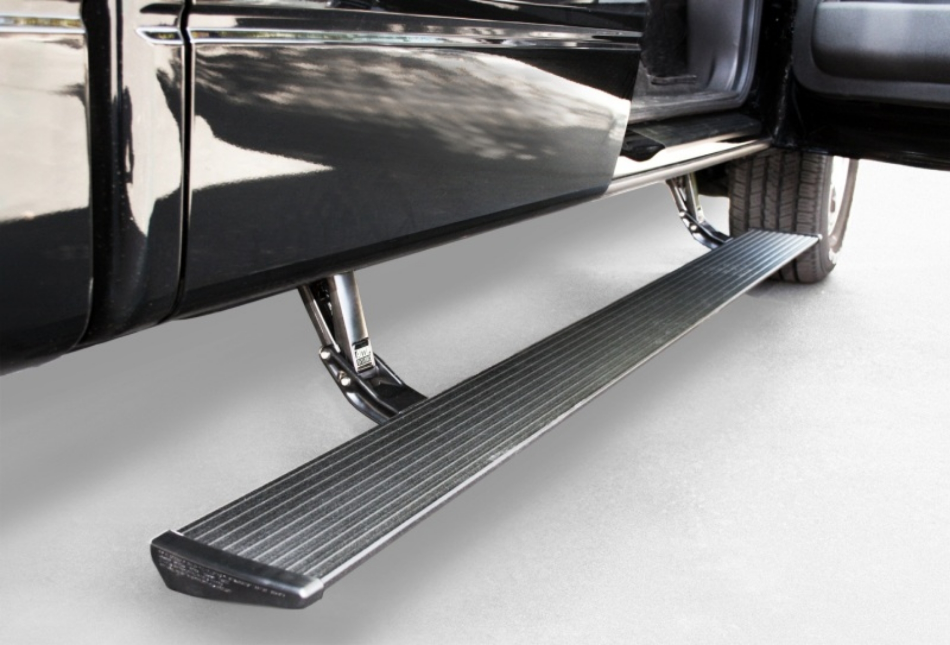 Picture of AMP Research 2004-2008 Ford F150 All Cabs PowerStep - Black
