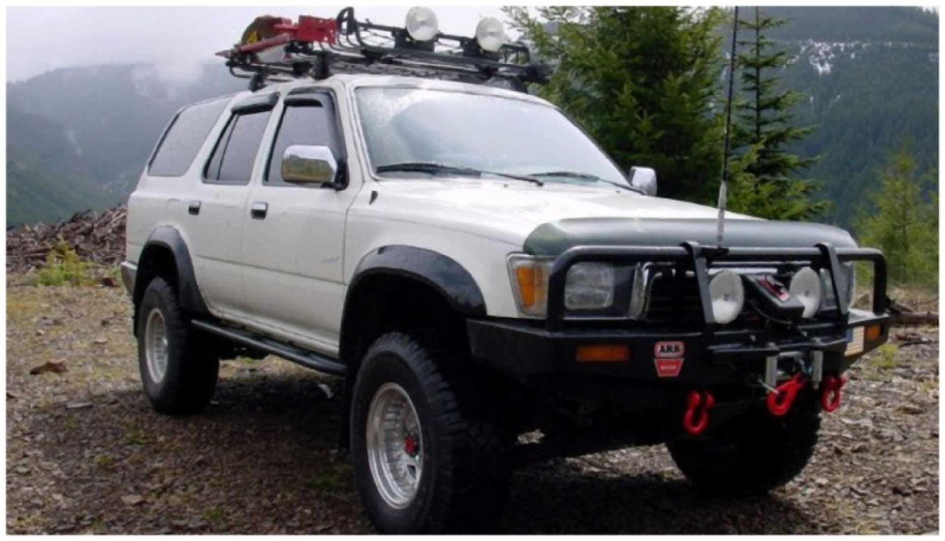 Picture of Bushwacker 90-95 Toyota 4Runner Extend-A-Fender Style Flares 4pc - Black