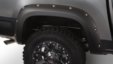 Picture of Bushwacker 15-18 GMC Canyon Excl- ZR2 Fleetside Pocket Style Flares 2pc 61-7in Bed - Black