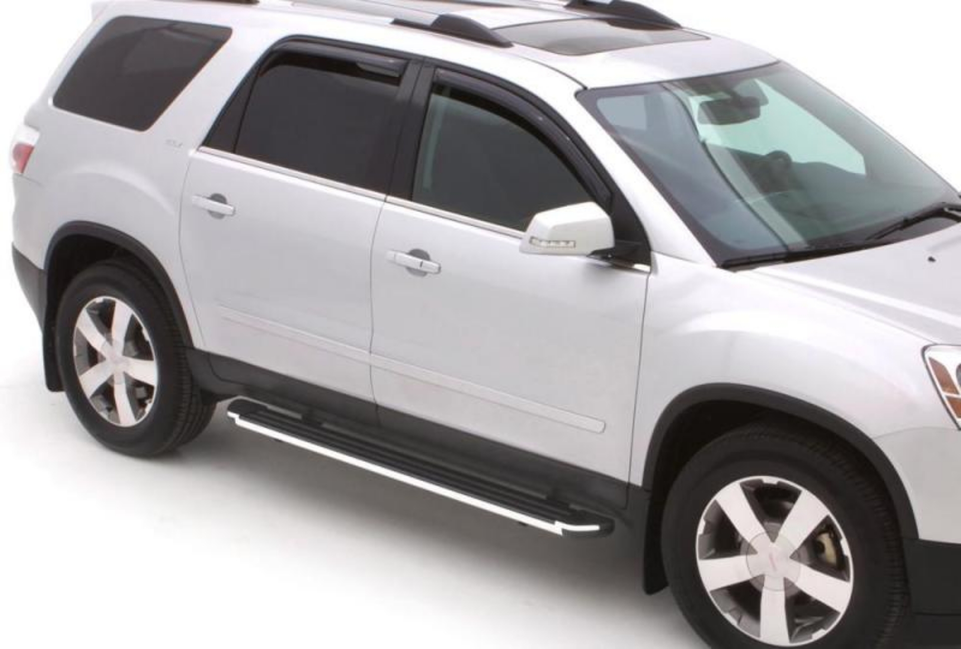 Picture of Lund 11-17 Ford Explorer Crossroads 70in- Running Board Kit - Chrome