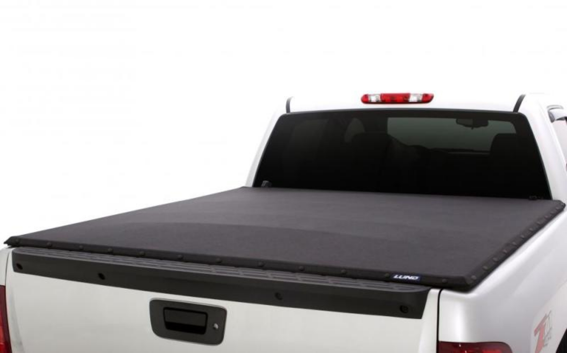 Picture of Lund 2017 Ford F-250 Super Duty 6-8ft- Bed Genesis Elite Snap Tonneau Cover - Black