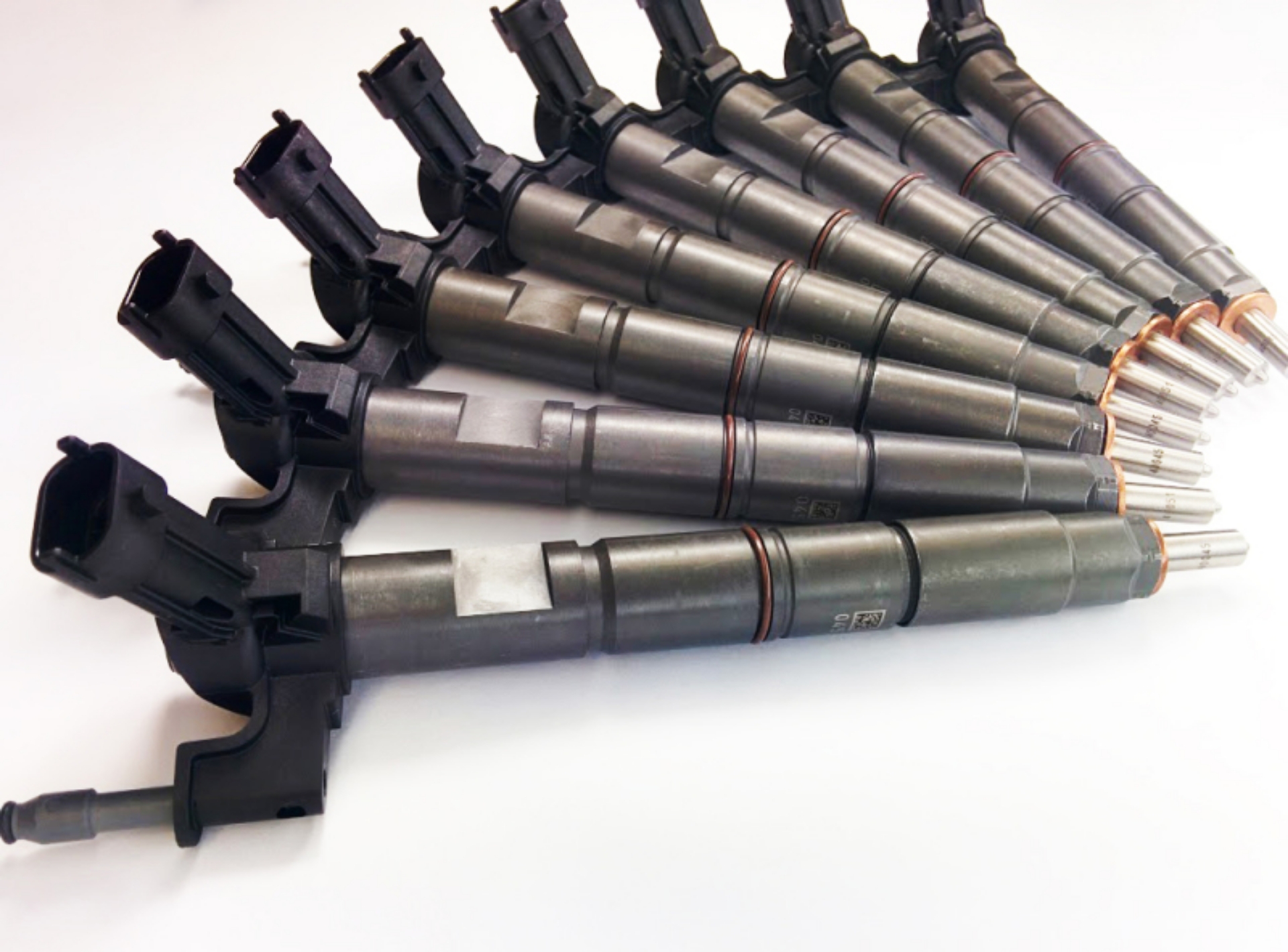 Picture of DDP 11-16 Chevrolet Duramax 6-6L LML Reman Injector Set - 75hp 30% Over