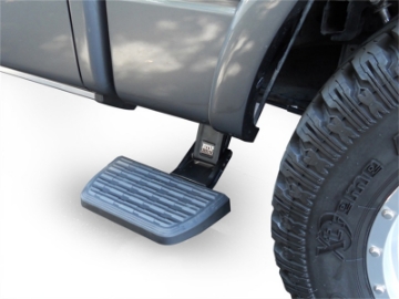 Picture of AMP Research 19-22 Chevrolet-GMC Silverado-Sierra 1500 Mid-Long Bed Only BedStep2 - Black