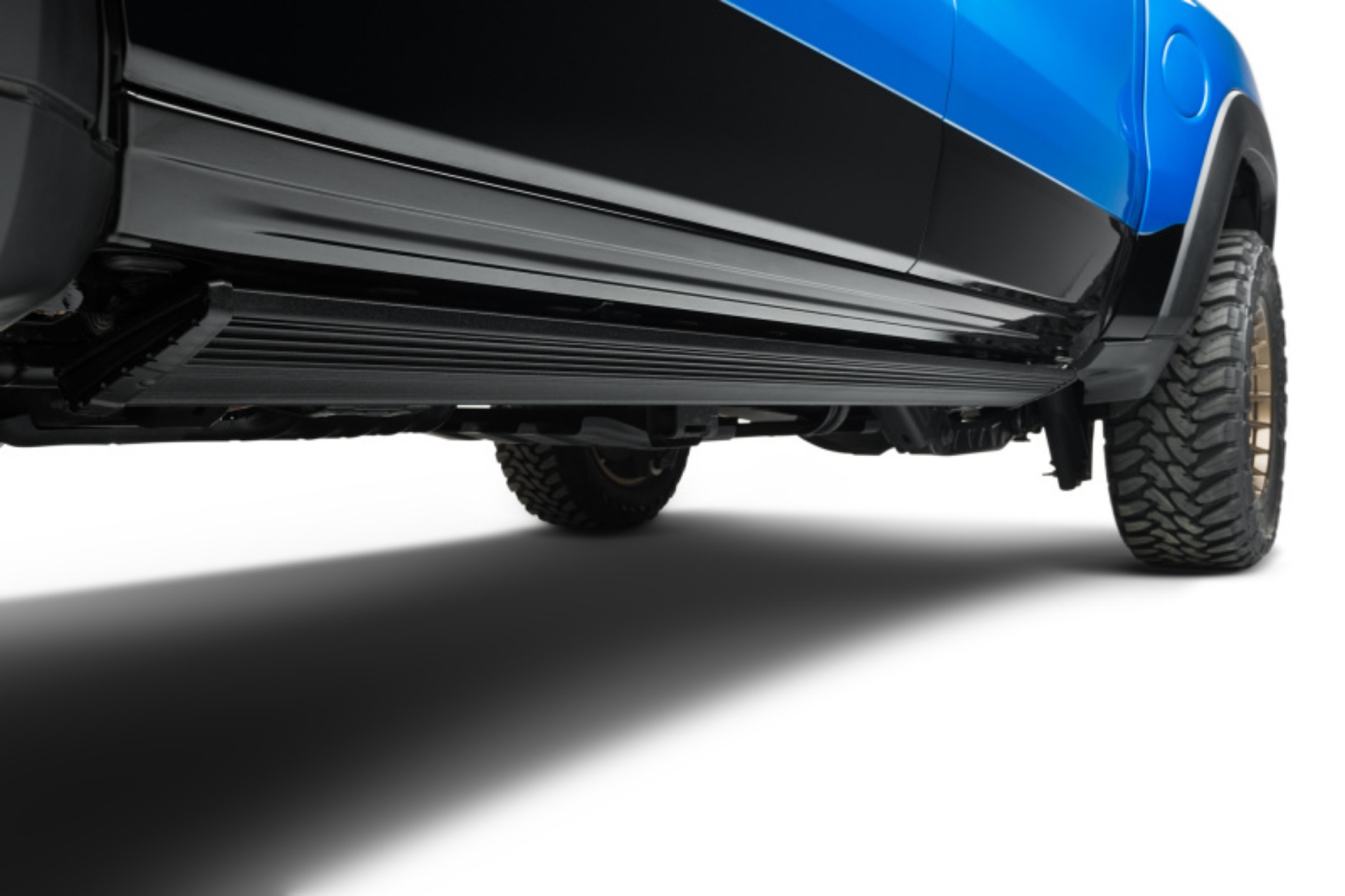 Picture of AMP Research 19-22 Ram 1500 Crew Cab PowerStep Xtreme - Black Incl OEM Style Illumination