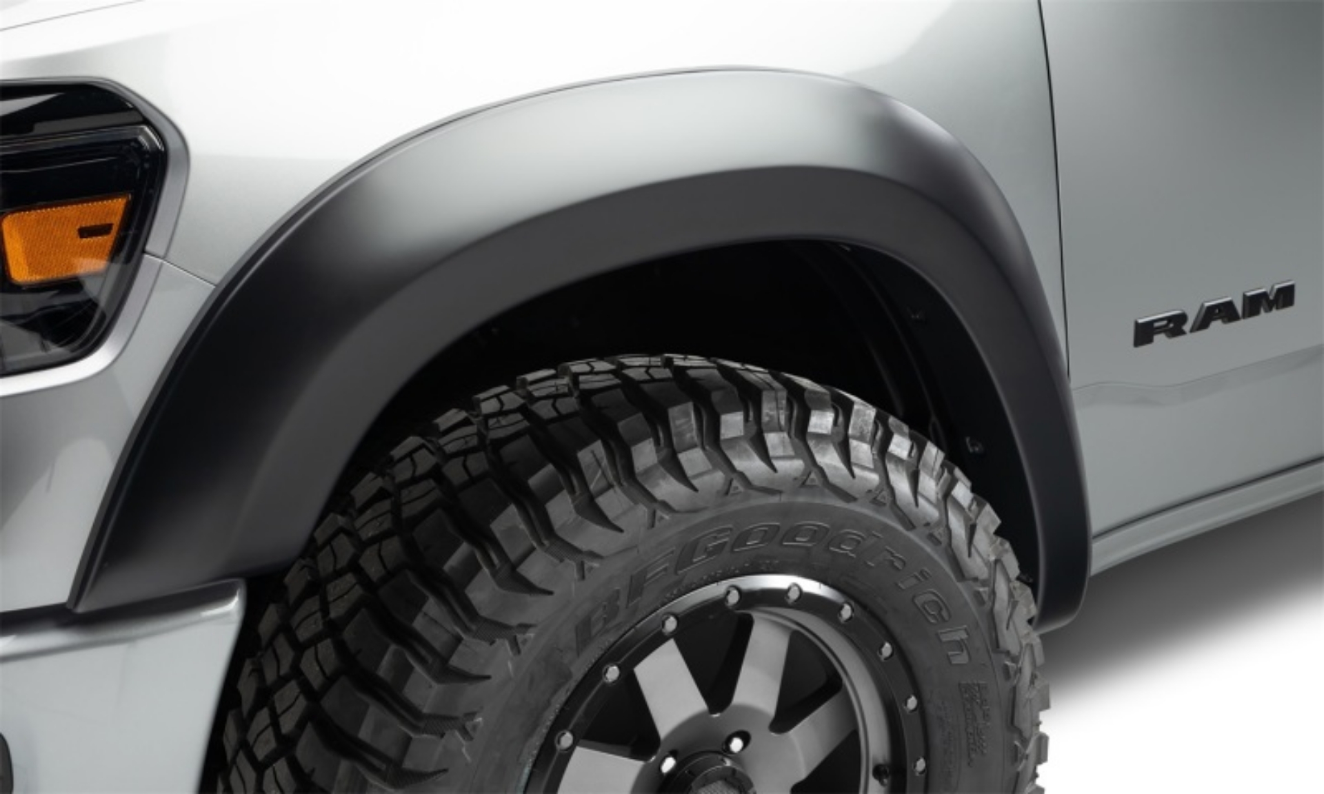 Picture of Bushwacker 19-22 Ram 1500 Excl- Rebel-TRX 67-4 & 76-3in Bed Extend-A-Fender Flares 2pc FR - Blk