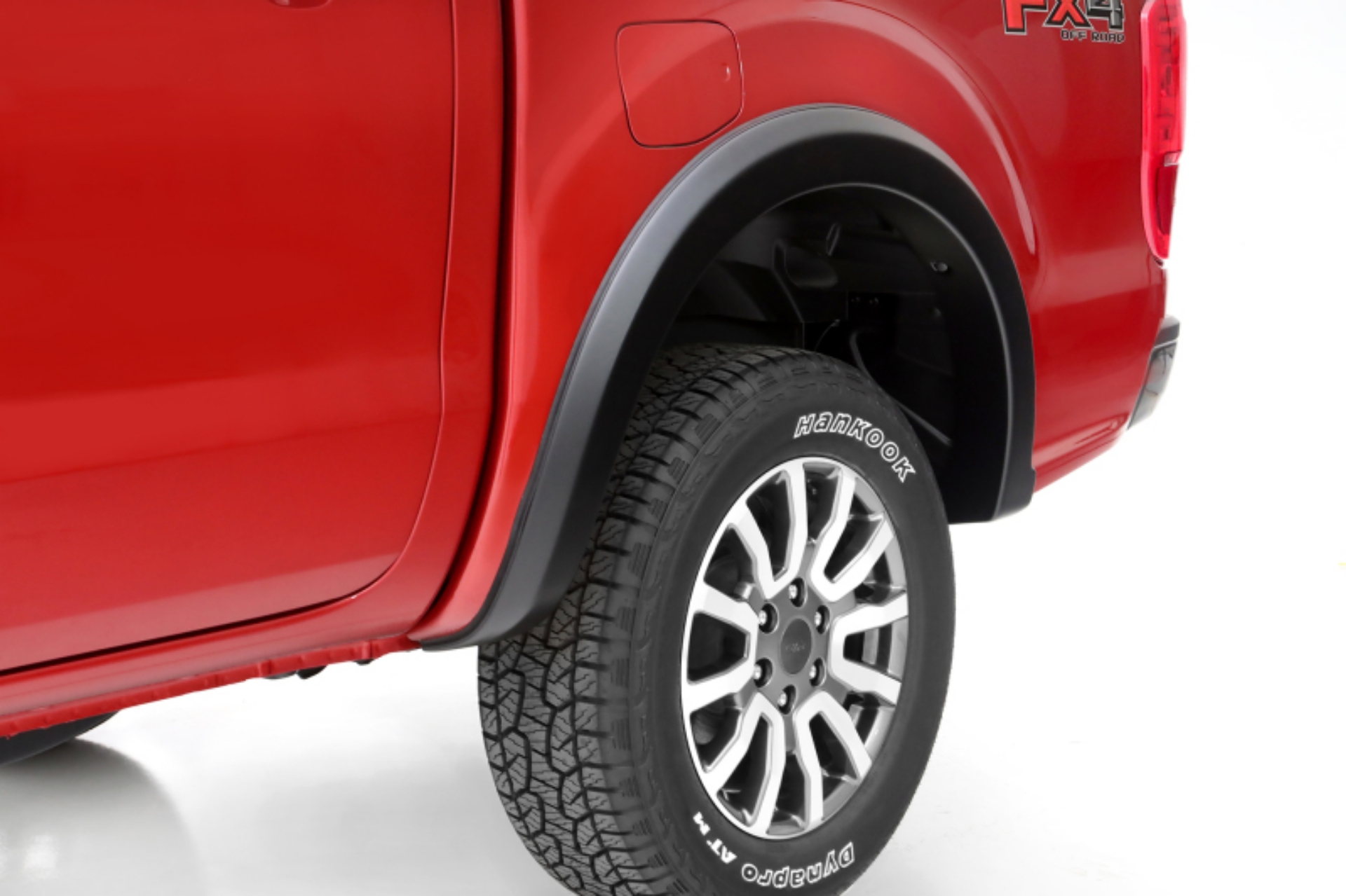 Picture of Lund 2019 Ford Ranger SX-Style 2pc Smooth Fender Flares - Black
