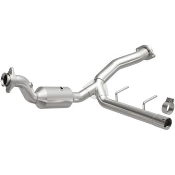 Picture of MagnaFlow 15-17 Ford F-150 XL V6 3-5L OEM Grade Direct Fit Catalytic Converter
