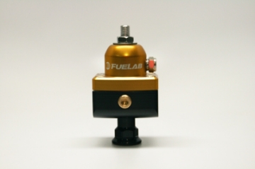Picture of Fuelab 575 Carb Adjustable Mini FPR Blocking 1-3 PSI 1 -6AN In 2 -6AN Out - Gold