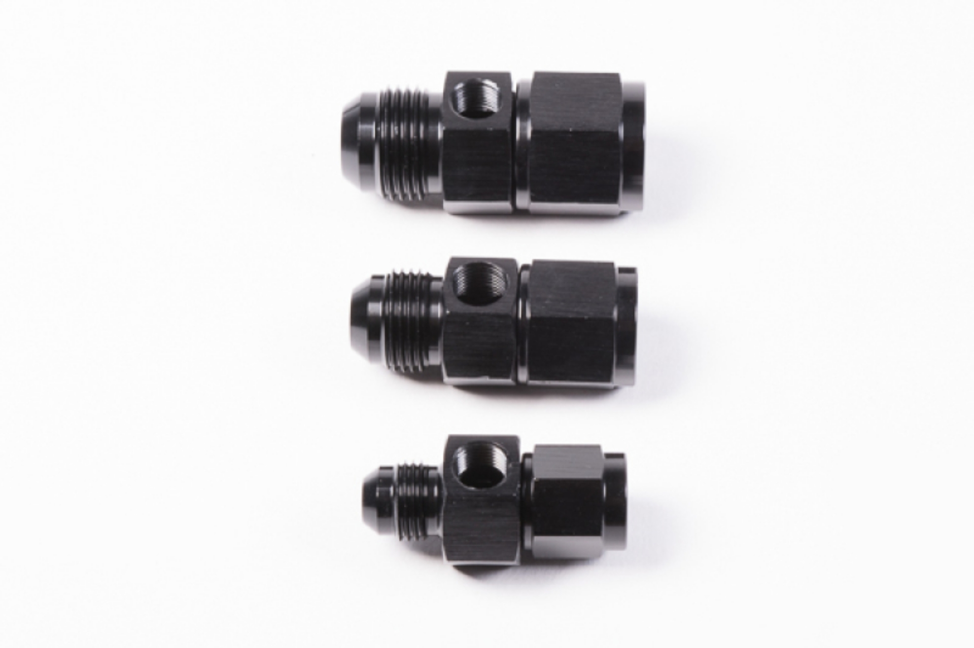 Picture of Radium Engineering 8AN Inline to 1-8NPT Female Fitting