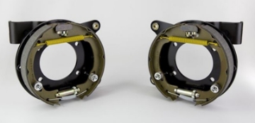 Picture of Wilwood Brackets 2 - Disc-Drum Ford 8-8 Special - 3-15in Bearing 2-50in Offset 1pc 0-81in Rotor