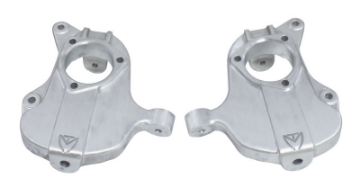 Picture of MaxTrac 07-13 GM C-K1500 2WD 2in Front Lowering Spindles