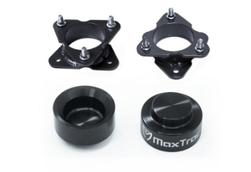 Picture of MaxTrac 07-18 GM Tahoe-Yukon 2WD Non Autoride-Magneride 3in-1-5in Complete Leveling Kit