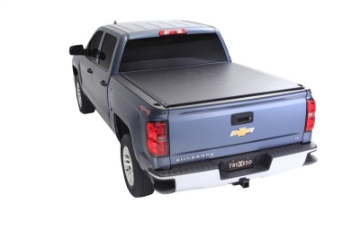 Picture of Truxedo 07-13 GMC Sierra & Chevrolet Silverado 2500-3500 Dually w-Bed Caps 8ft Lo Pro Bed Cover