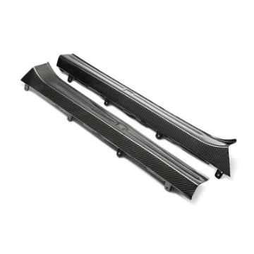 Picture of Seibon 09-10 Nissan GTR R35 OEM Style Carbon Fiber Door Sills Pair