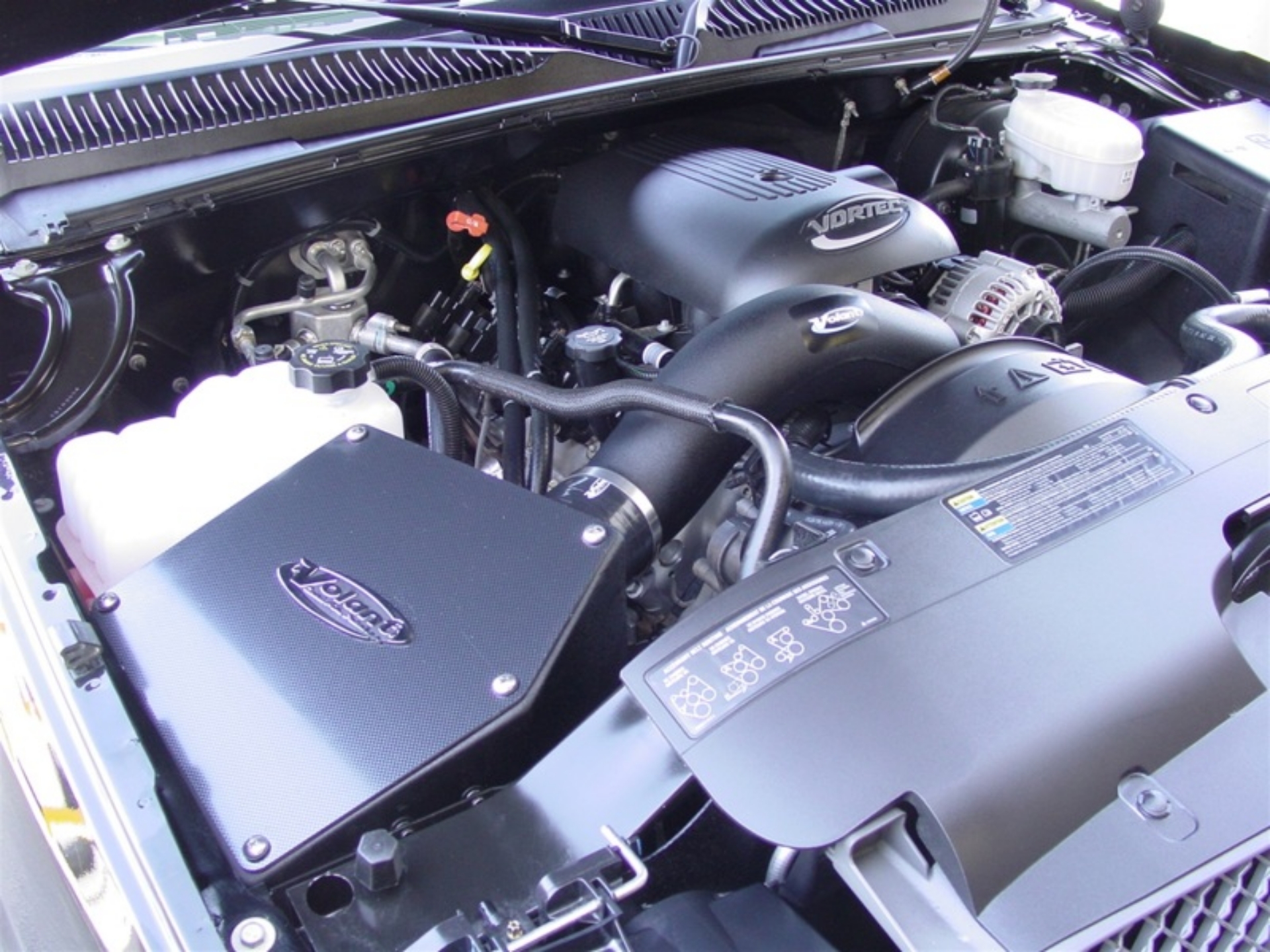 Picture of Volant 99-07 Silverado - Sierra | 01-06 Cadillac Escalade 6-0L V8 Oiled Cold Air Intake