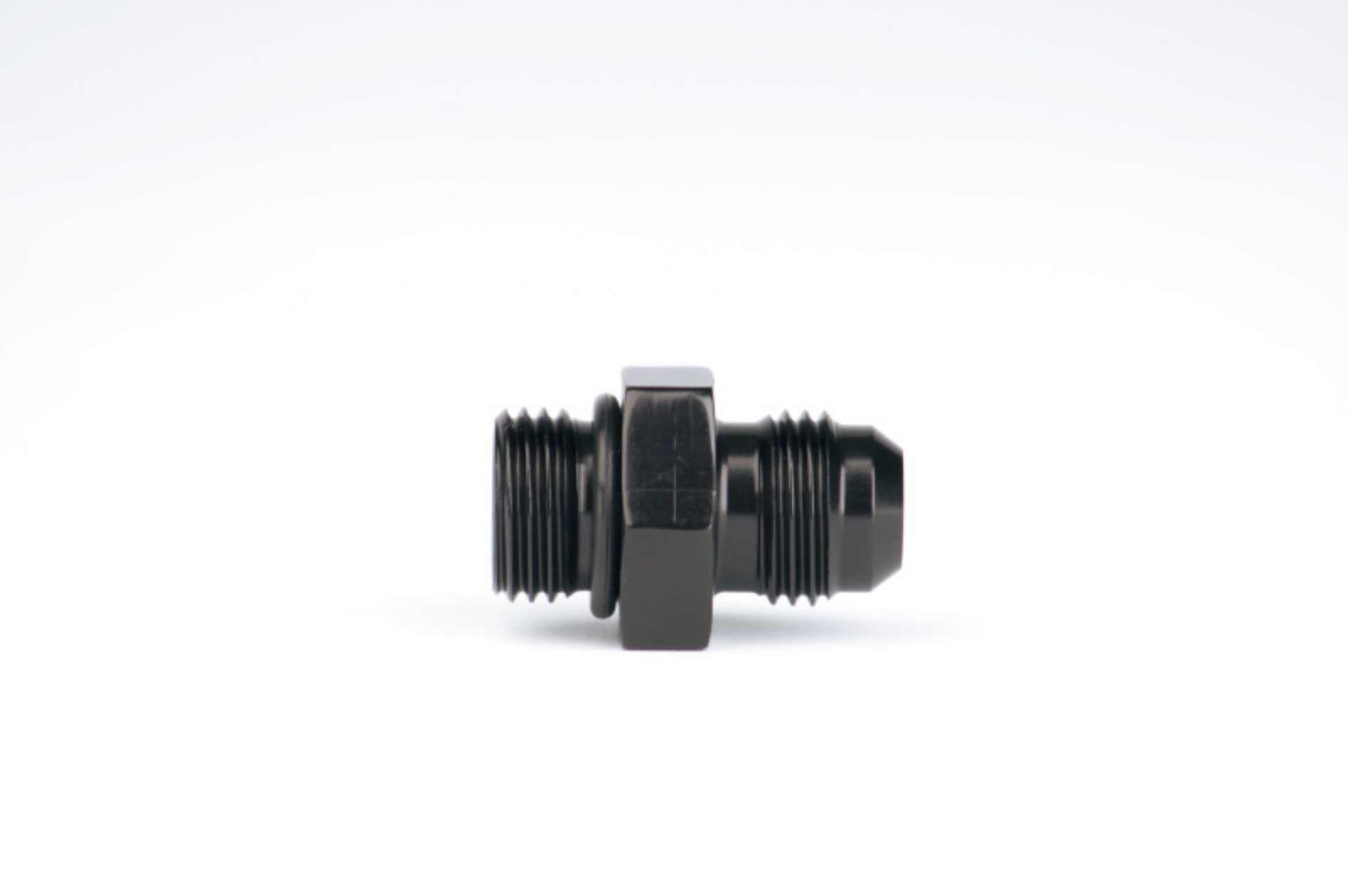 Picture of Aeromotive ORB-06 to AN-06 Male Flare Adapter Fitting