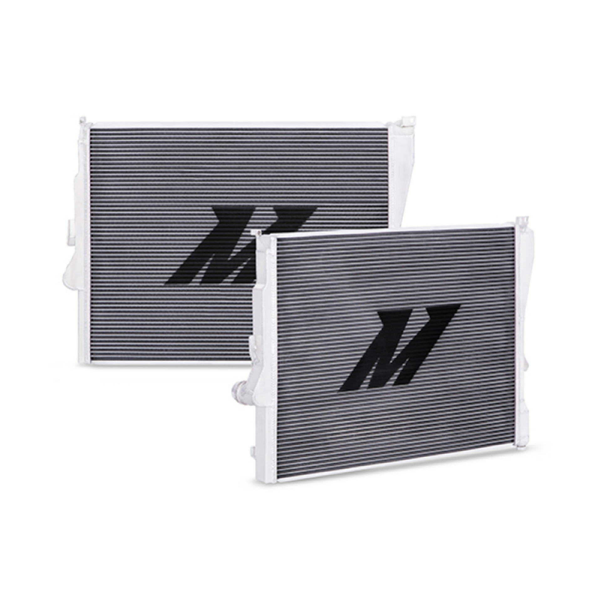 Picture of Mishimoto 99-06 BMW 323i-323i-328i-330i w- Auto Transmission Performance Aluminum Radiator