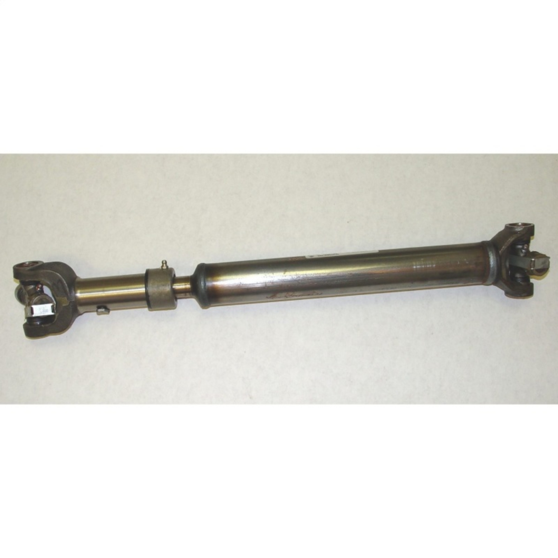 Picture of Omix Rear Driveshaft 81-86 CJ7 T4 T5 or T170 Manual Tra