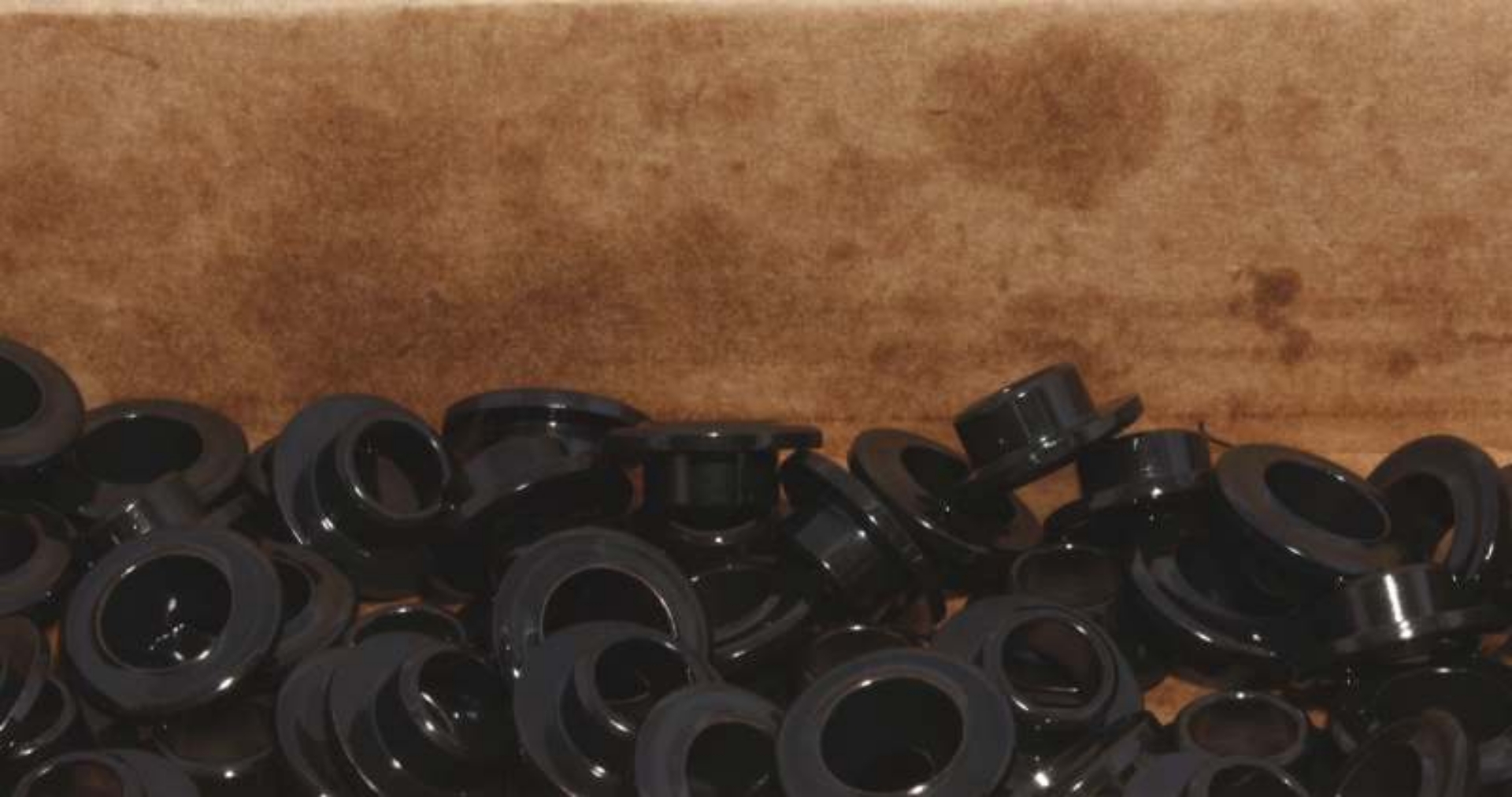 Picture of COMP Cams Steel Retainers Eb For Beehive