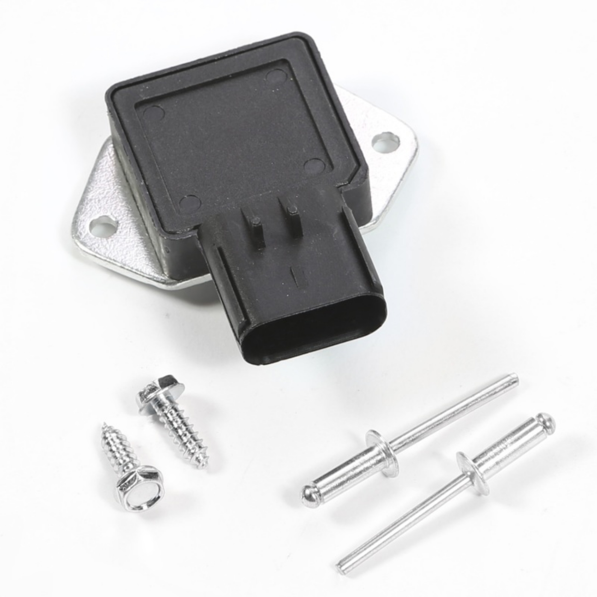 Picture of Omix Radiator Fan Relay 99-04 Jeep Grand Cherokee