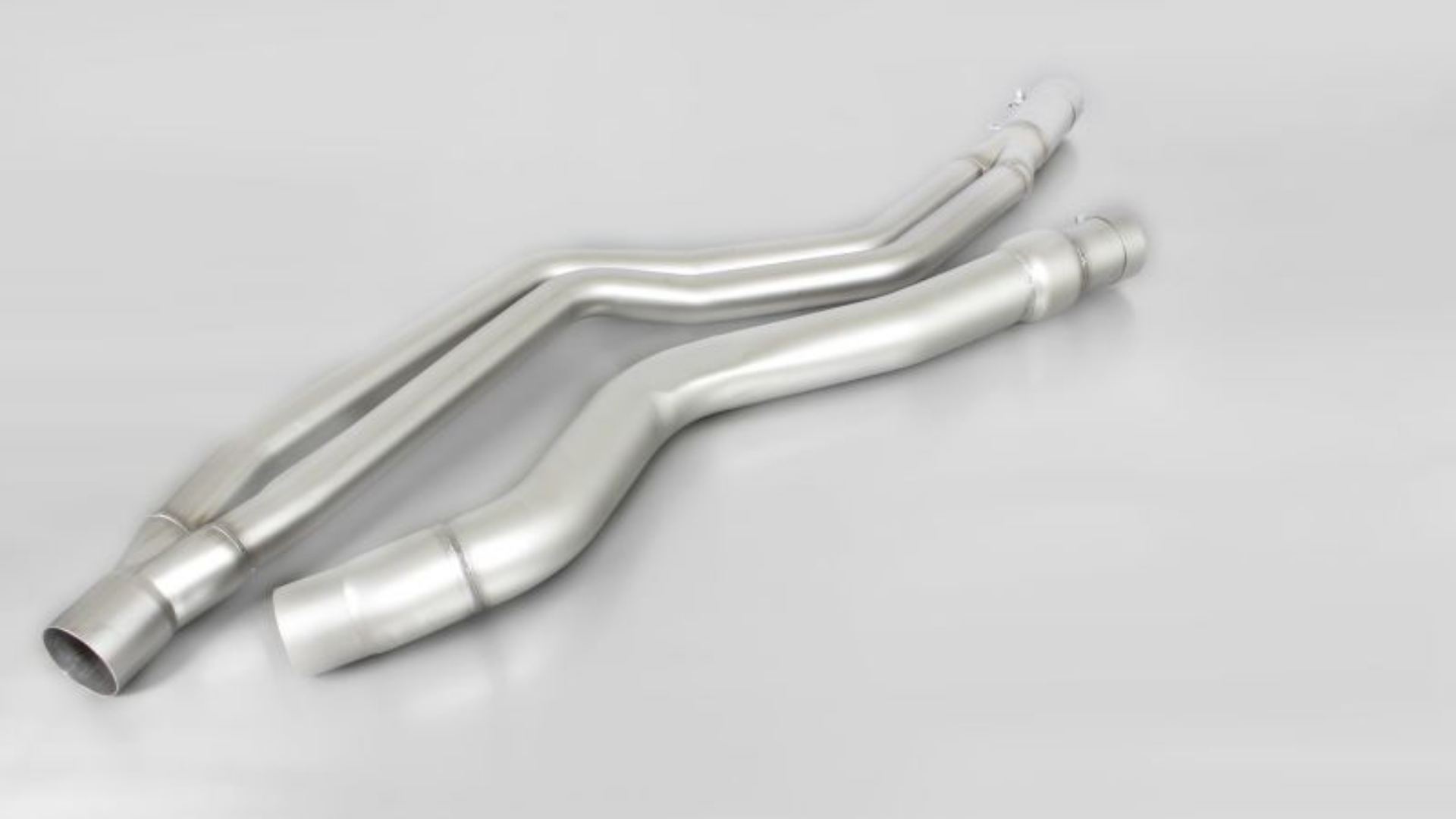 Picture of Remus 2015 BMW 340i & 440i F30 LCI Sedan - F31 LCI Touring Resonated Connection Tube