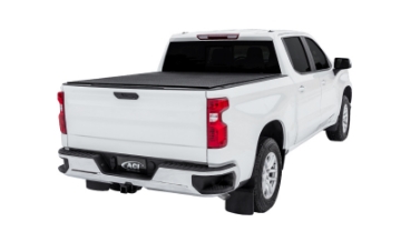 Picture of LOMAX Stance Hard Cover 15-20 Ford F-150 5ft 6in Box - Black Diamond Mist