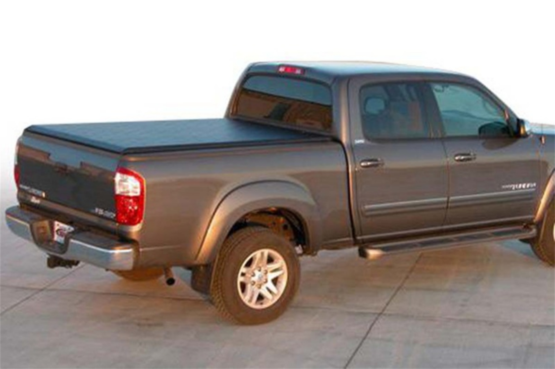 Picture of Access Original 04-06 Tundra Double Cab 6ft 2in Bed Roll-Up Cover