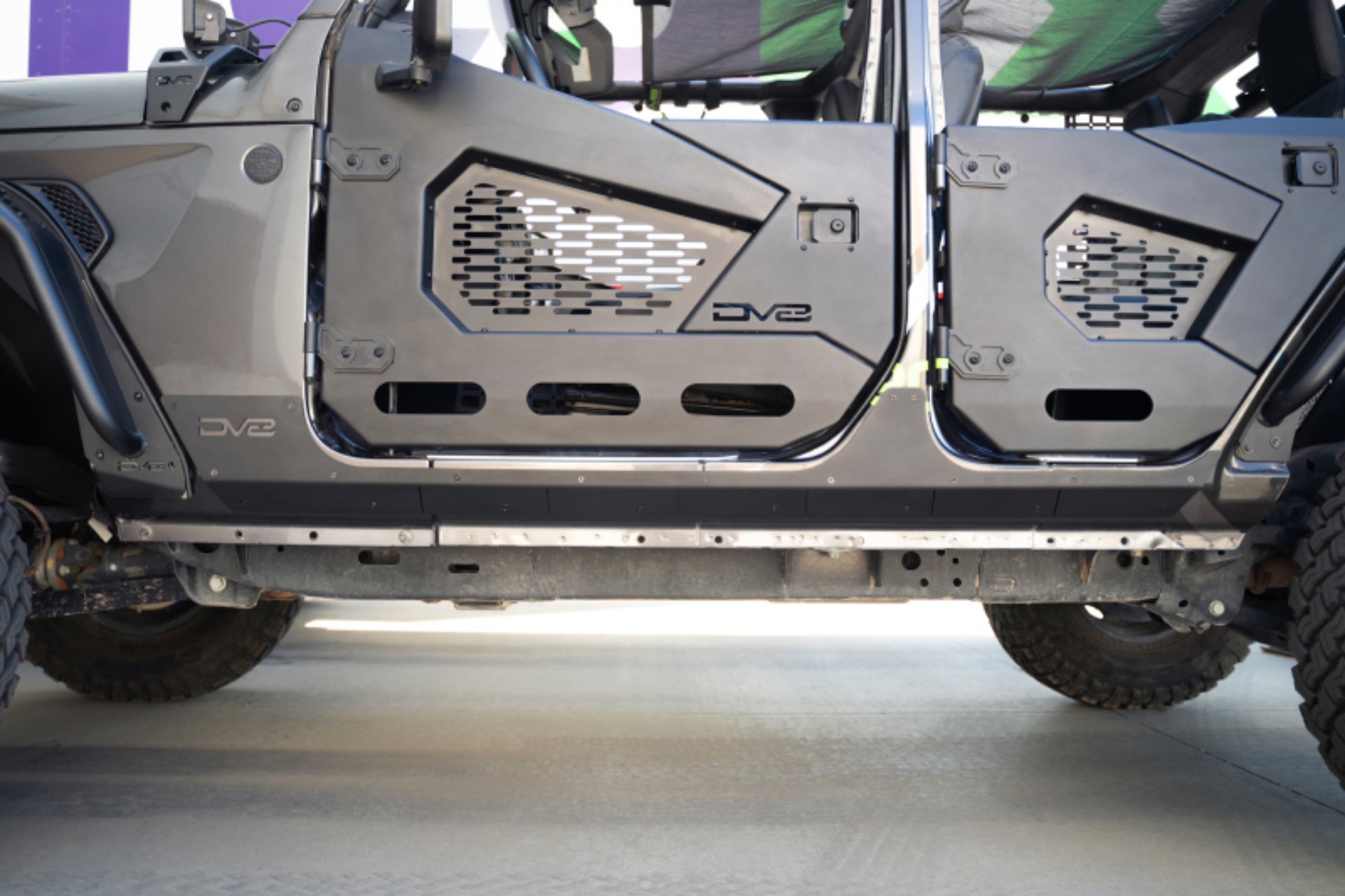 Picture of DV8 Offroad 18-23 Jeep Wrangler JL Rock Skins 4 Door Only