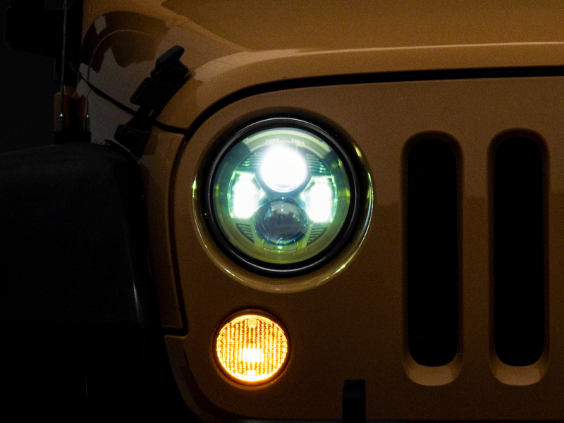 Picture of Raxiom 07-18 Jeep Wrangler JK 7-In LED Headlights Green Housing- Clear Lens