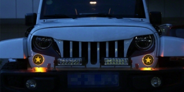 Picture of Raxiom 07-18 Jeep Wrangler JK Axial Series Turn Signal Lights
