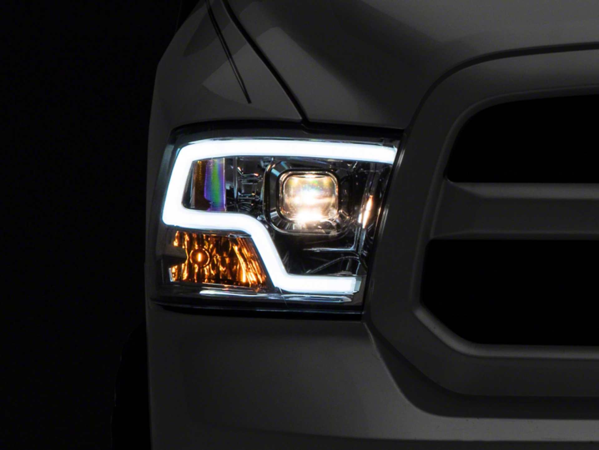 Picture of Raxiom 09-18 Dodge RAM 1500 Non-Projector LED Halo Headlights- Chrome Housing Clear Lens