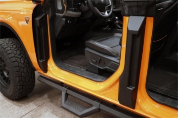 Picture of Deezee 21-23 Ford Bronco Bronco Hinge Covers