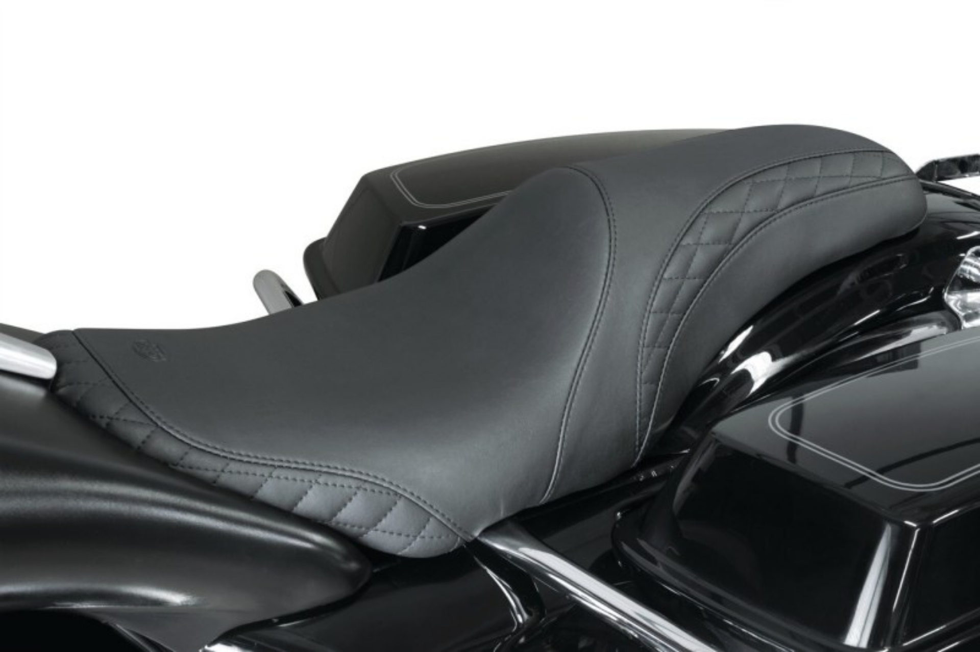 Picture of Mustang 08-21 Harley Electra Glide,Rd Glide,Rd King Tripper Fastback 1PC Seat w-Diam Stitch - Black