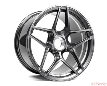 Picture of VR Forged D04 Wheel Gunmetal 20x9 +45mm Centerlock