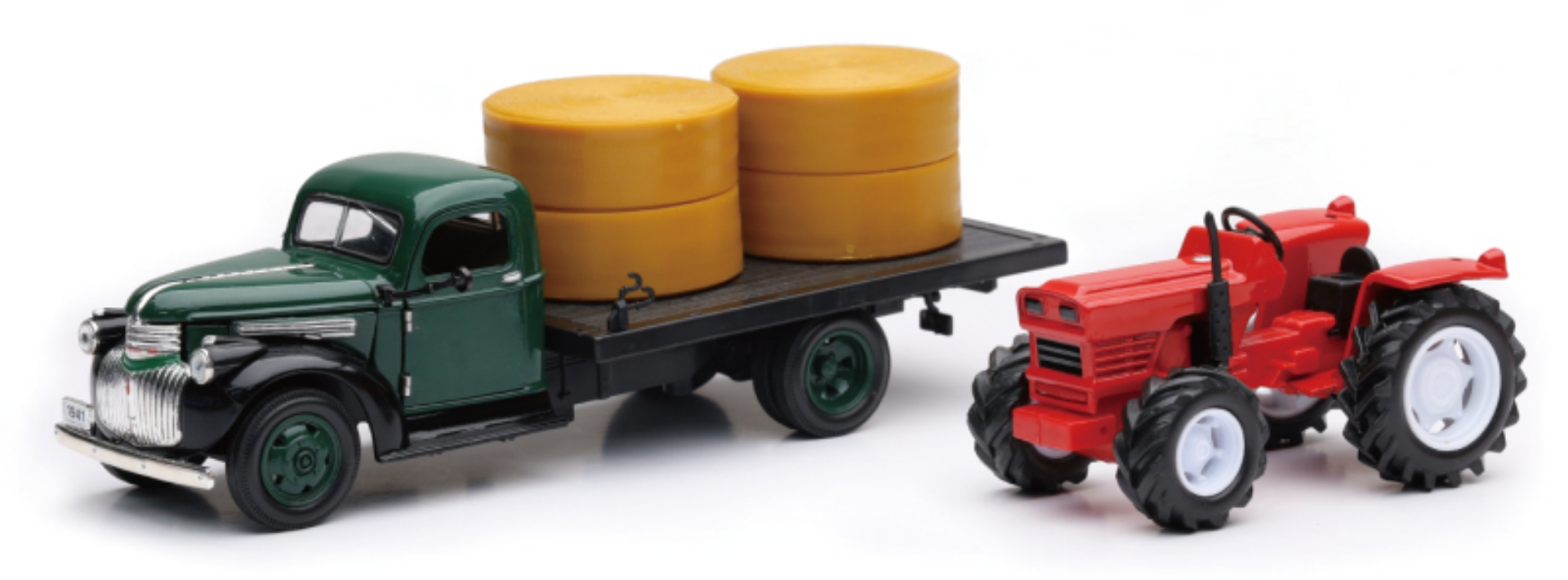 Picture of New Ray Toys 1941 Chevrolet Flatbed with Farm Tractor- Scale - 1:32