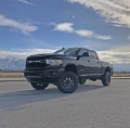 Picture of Tuff Country 19-23 Dodge Ram 3500 4x4 3in Lift w-Front Shock Extension Brackets Kit