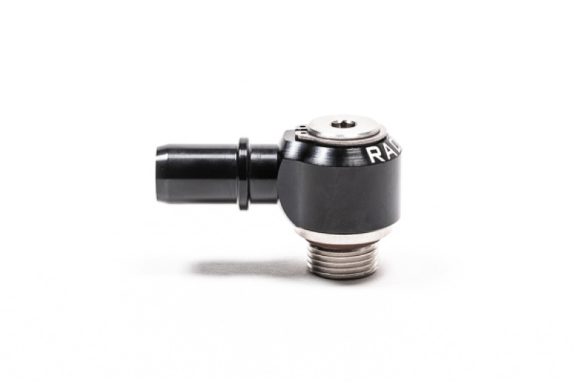 Picture of Radium Engineering 8AN ORB Swivel Banjo To 16mm SAE Male