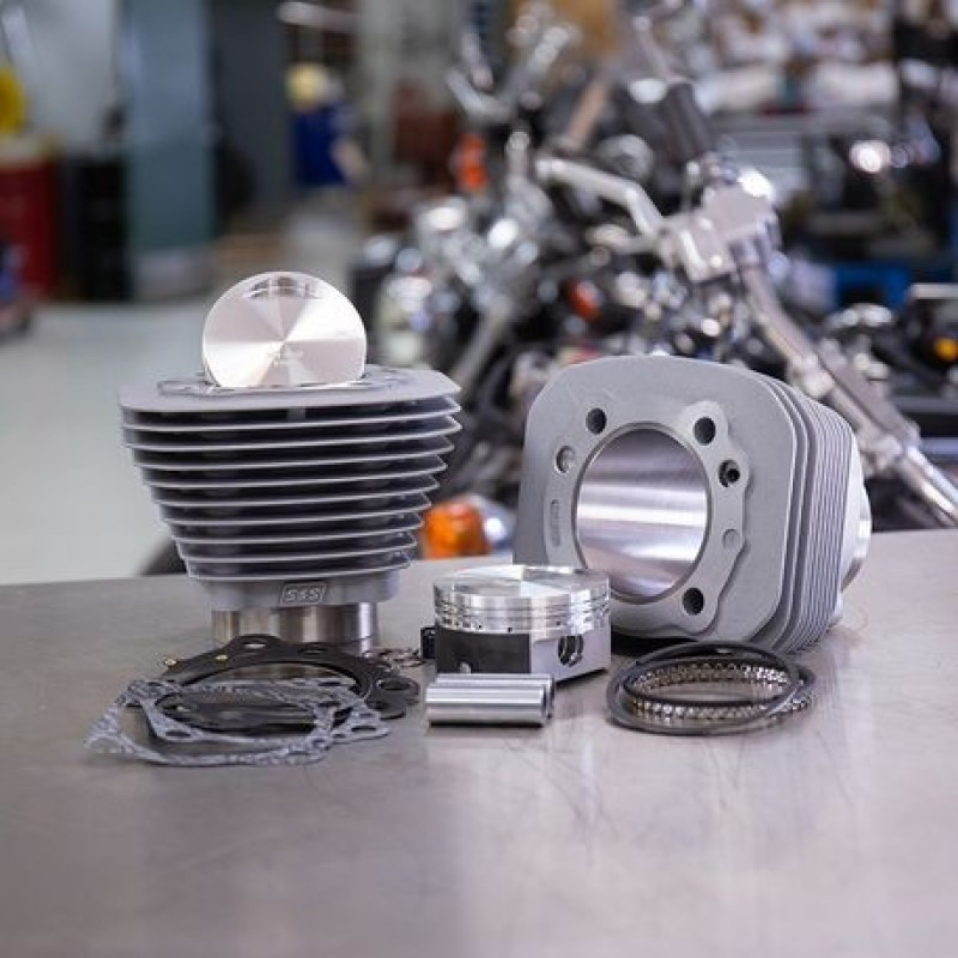 Picture of S&S Cycle 86-21 Sportster Models 1250cc Conversion Kit - Silver