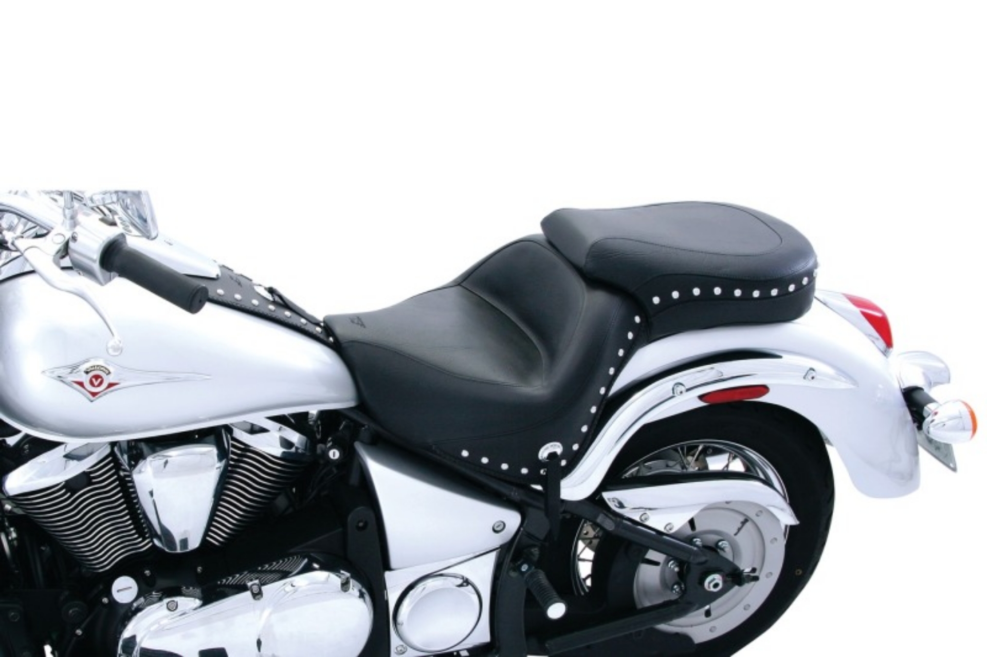 Picture of Mustang 06-21 Kawasaki Vulcan 900 Classic, Custom Standard Touring 1PC Seat w-Studs - Black