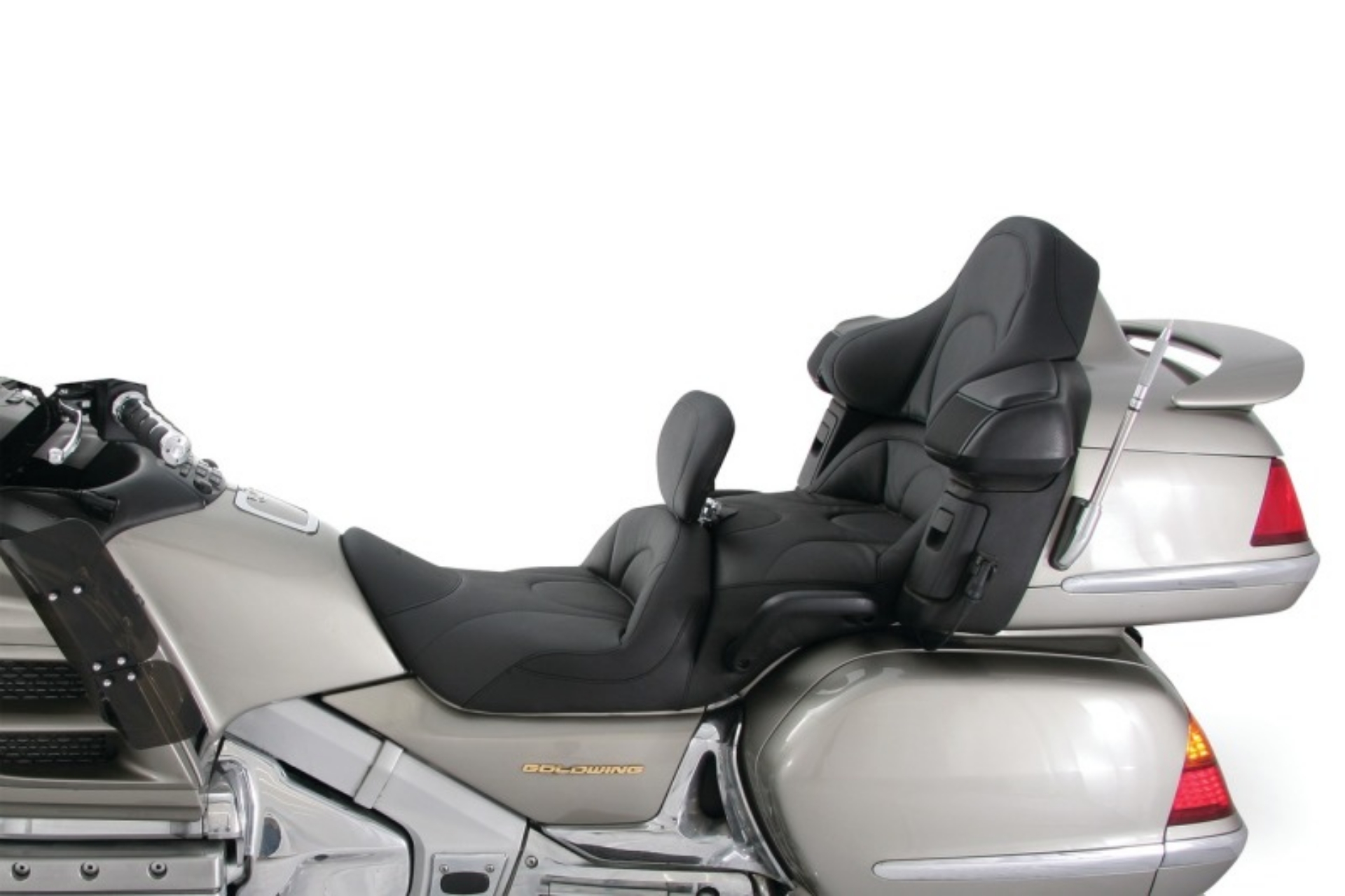 Picture of Mustang 01-17 Honda Gold Wing GL1800 Standard Touring 1PC Seat - Black