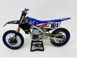 Picture of New Ray Toys Yamaha YZ450F Motocross of Nations Eli Tomac #101- Scale - 1:12