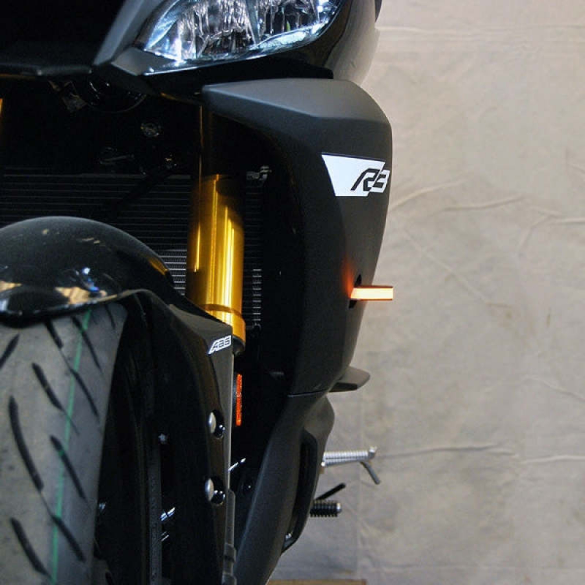 Picture of New Rage Cycles 19-24 Yamaha R3 Front Turn Signals