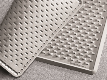 Picture of WeatherTech Universal Universal Universal Indoor Mat 24in x 39in - Grey
